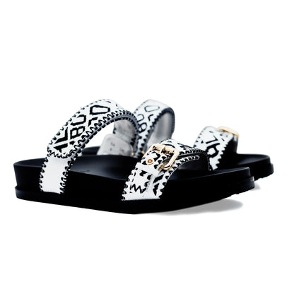 CULTURE MULE SANDALS